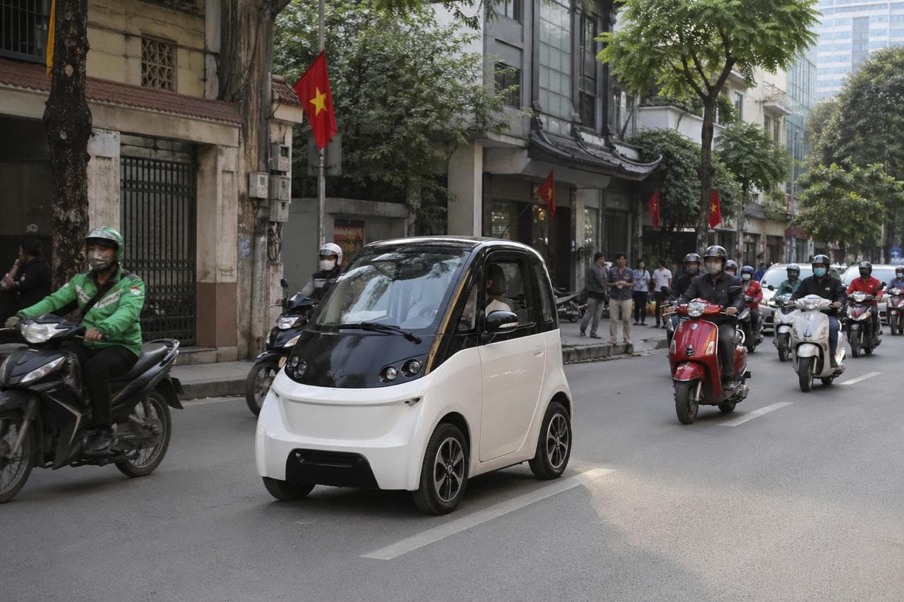 سيارة كهربائية بسعر 6 آلاف دولار تفشل في استغلال صدمة الطاقة