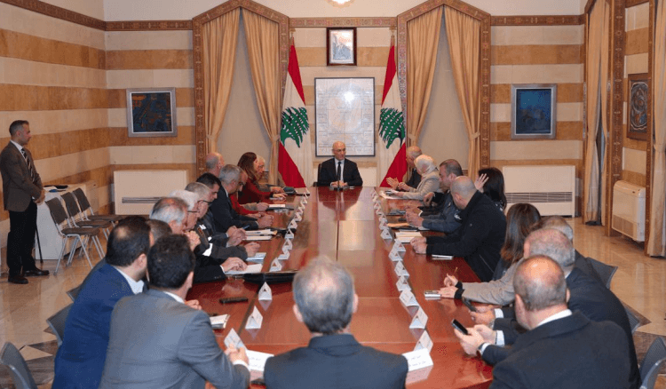 الحجّار يراجع إجراءات السلامة المرورية وخطة تنظيم السير في بيروت