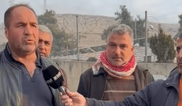 إقفال الطريق الدولية في المصنع بسبب تكدّس الشاحنات