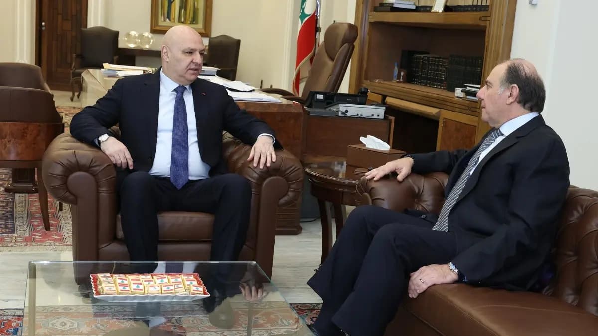 عون يتسلم من حاكم مصرف لبنان إحاطة بتحقيقات فرنسا... ماذا عن بقية نشاطه؟