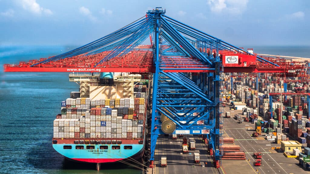 إعادة فتح قناة السويس في 2026 فرصة لتعزيز أسواق السلع العالمية