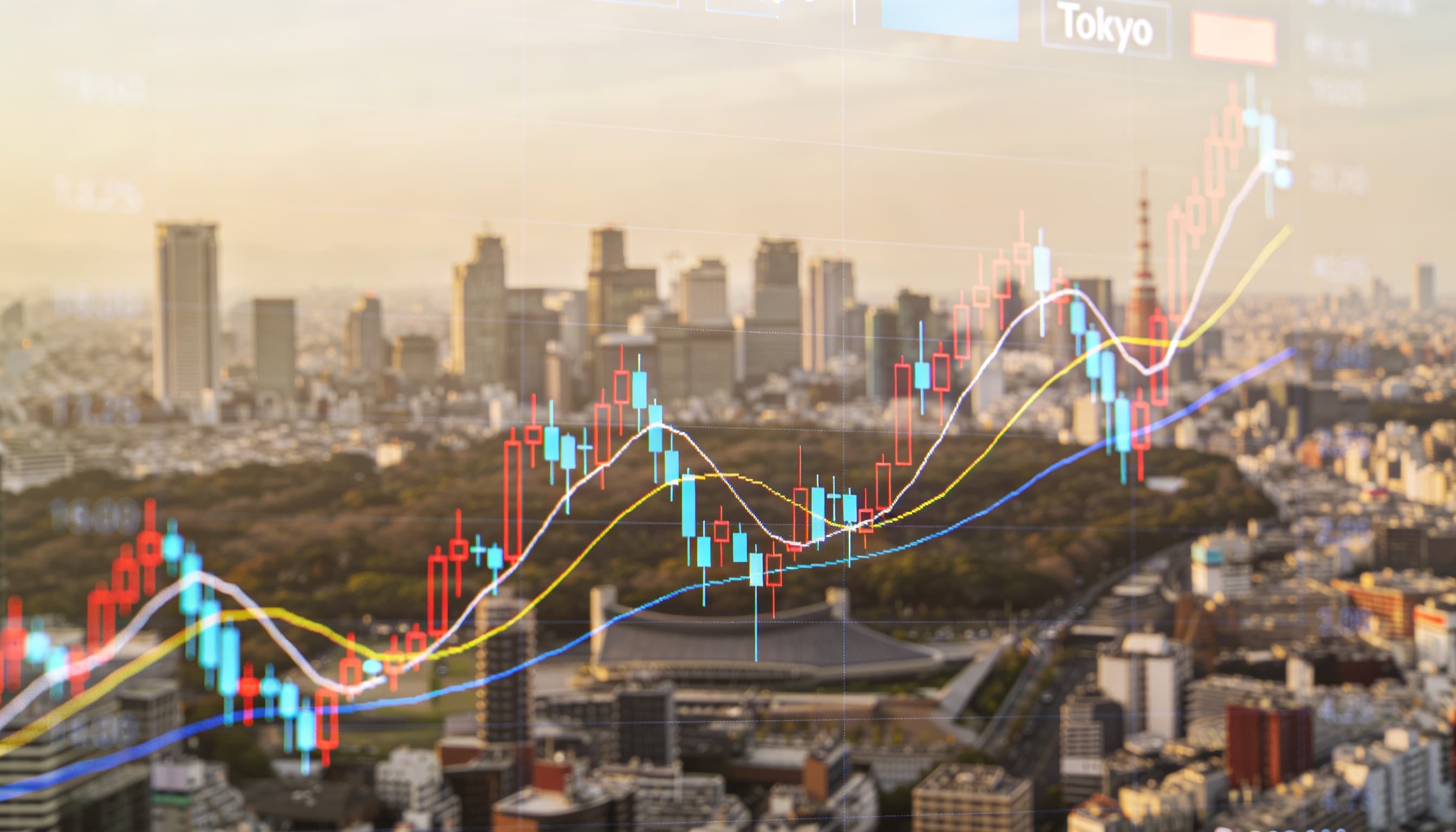 نيكي يقفز 3.9% والين يتعافى بعد فوز انتخابي كاسح