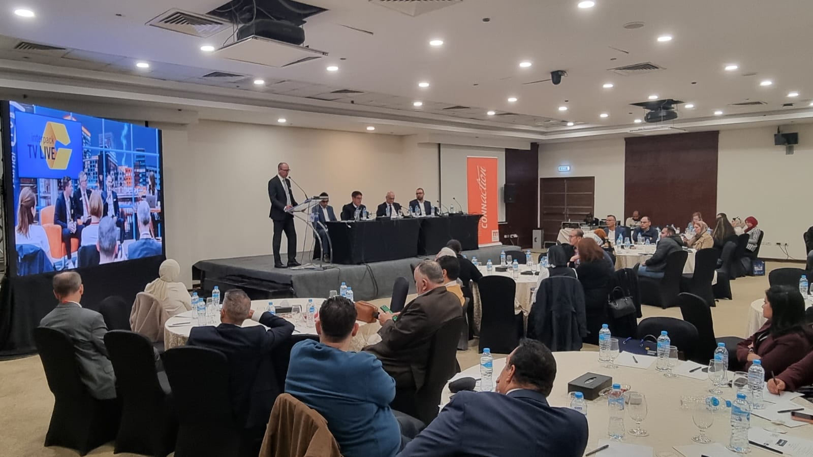 خلال المؤتمر الصحافي لـ "إنترباك الشرق الأوسط"  في القاهرة (إقتصادي.كوم)