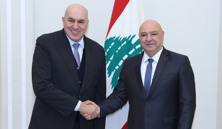 خلال لقاء الرئيس عون ووزير الدفاع الإيطالي (وطنية)