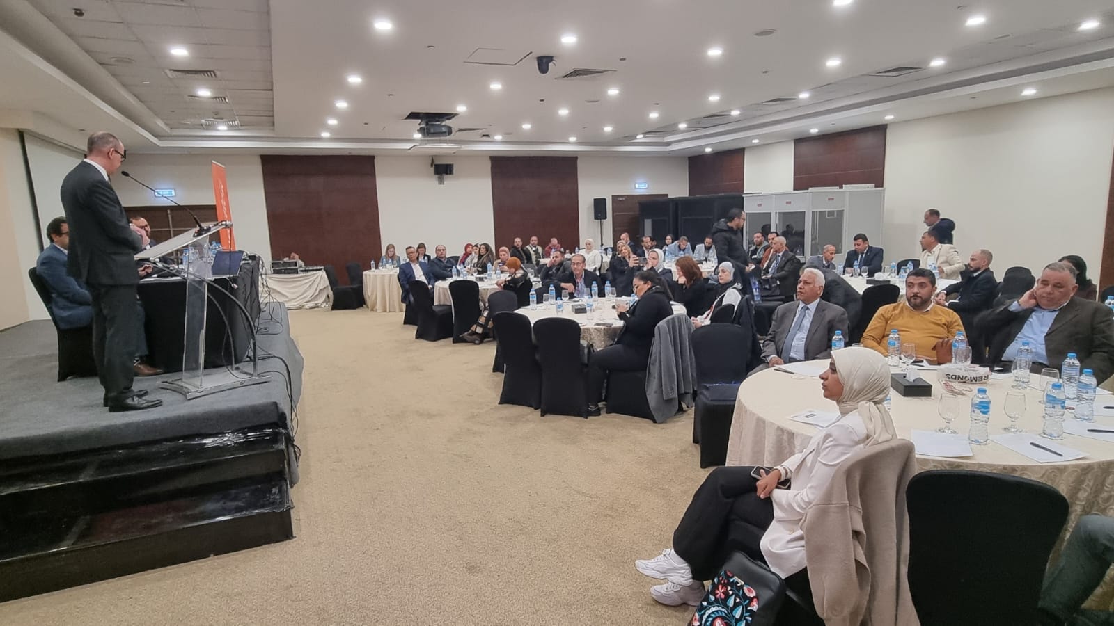 خلال المؤتمر الصحافي لـ "إنترباك الشرق الأوسط"  في القاهرة (إقتصادي.كوم)