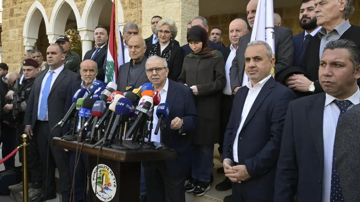 نواف سلام في صور (وطنية) 