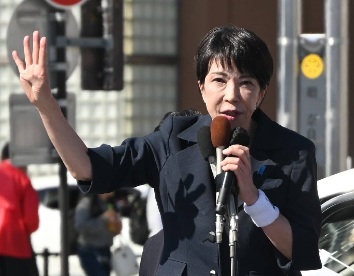 من الإعلام والتكنولوجيا إلى رئاسة وزراء اليابان... من هي ساناي تاكايشي وما توجهاتها الاقتصادية؟