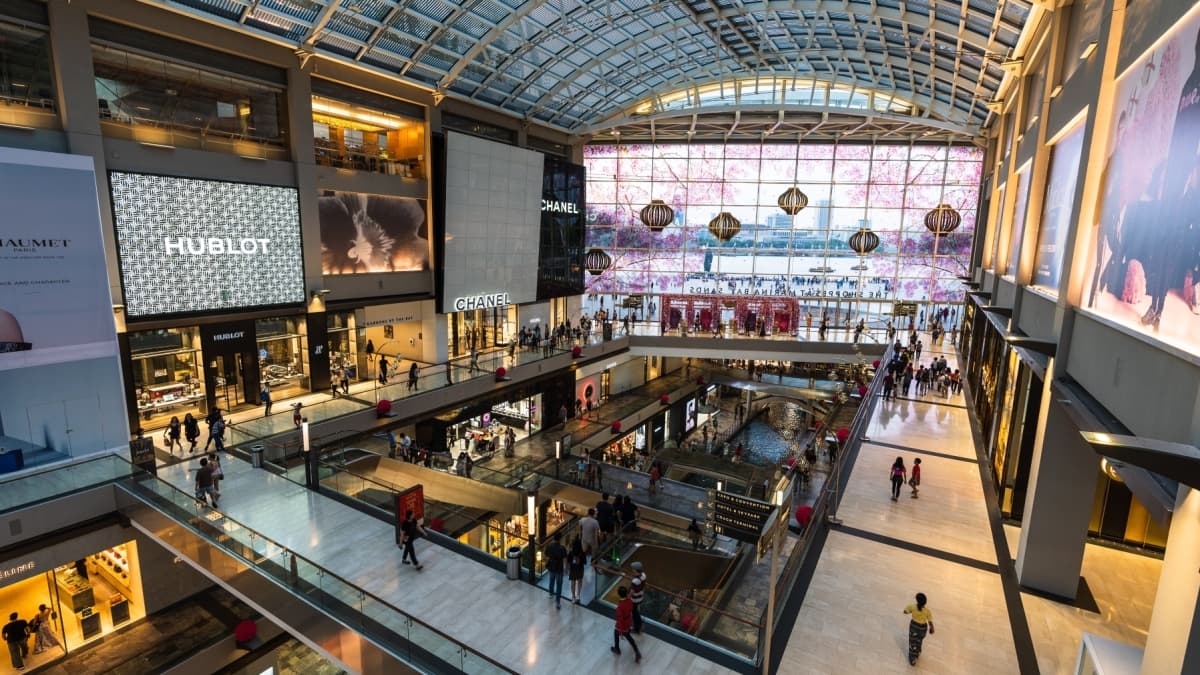 أسواق الخليج تنتعش بعد اتفاق وقف النار في غزة وآمال بخفض الفائدة الأمريكية