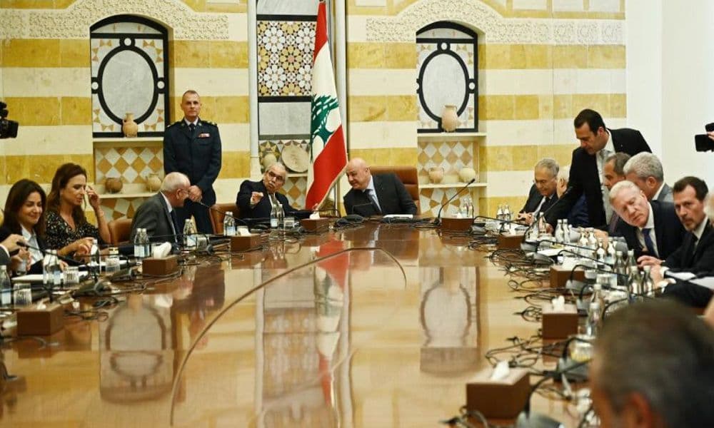 عون يشيد بإيجابية اجتماع الميكانيزم... ومجلس الوزراء يوافق على آلية تفرغ أساتذة اللبنانية