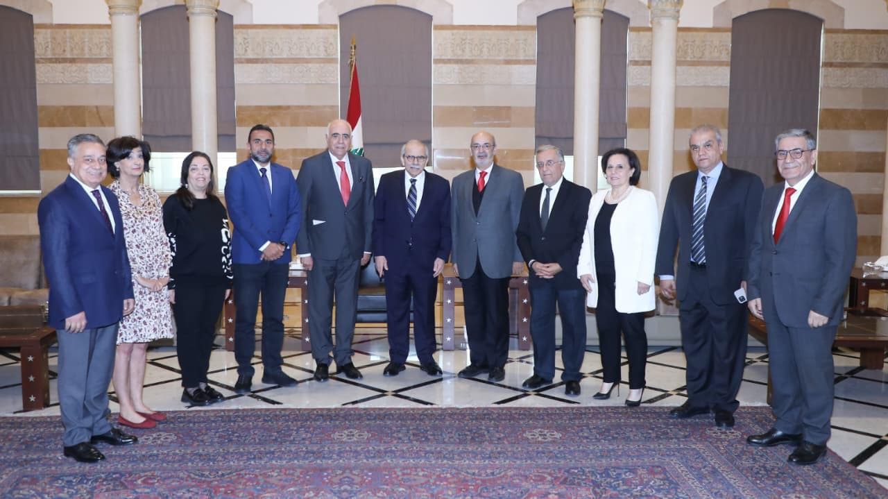 سلام أمام نقابة المحررين: جميع الملفات السياسية والاقتصادية والأمنية أولويات