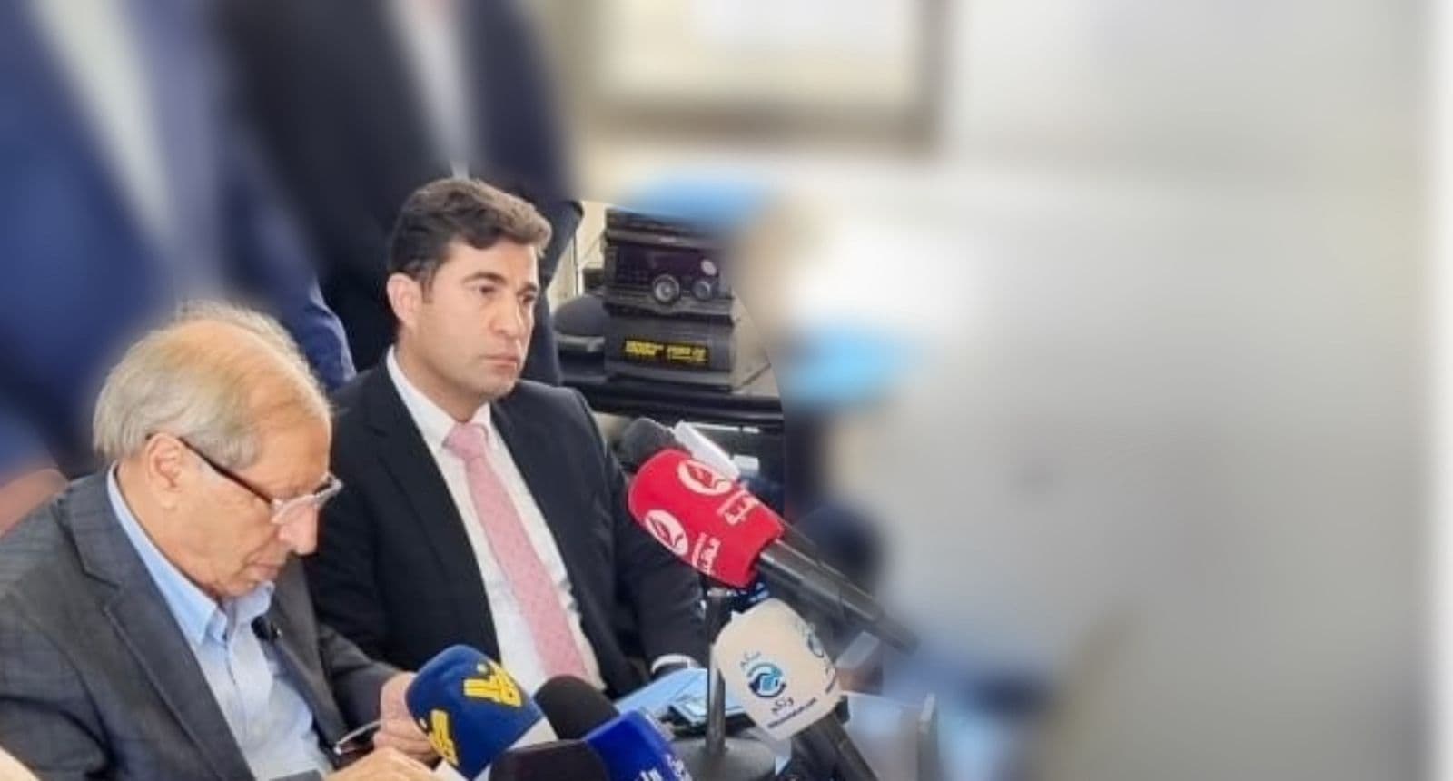 المحامي ربيع شندب: أصحاب محطات البث يقدّمون خدمة فنية فقط ولا يخالفون القانون