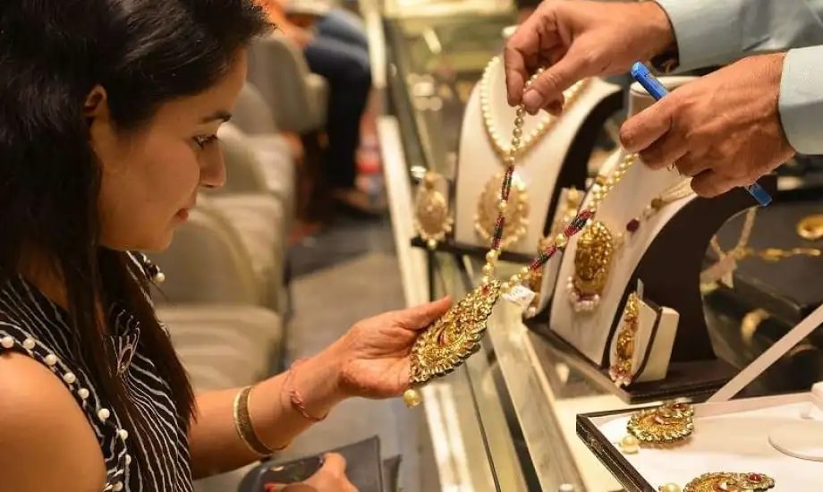 ارتفاع حيازات الذهب للأسر الهندية
