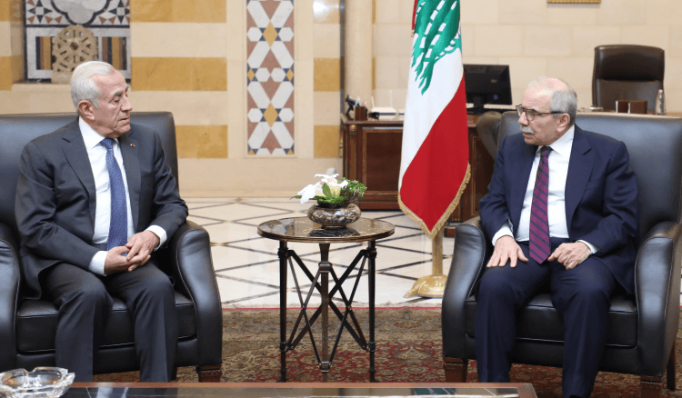 d1a33f09c1c2627c598d5d29b1be5393