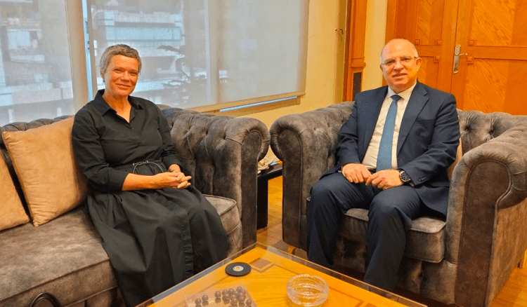 حيدر يبحث مع الإتحاد الأوروبي دعم وزارة العمل ومشاريع الضمان والتقاعد