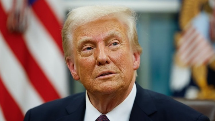 ترامب يطلب من وزارة العدل التحقيق في علاقات إبستين بعدد من الشخصيات