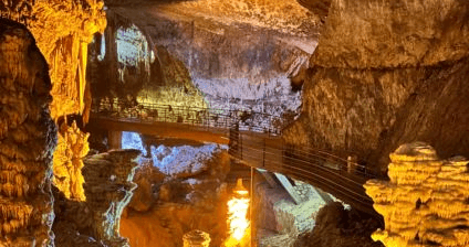 وزارة السياحة تعلن إعادة فتح مغارة جعيتا بعد التأكد من عدم وجود أضرار