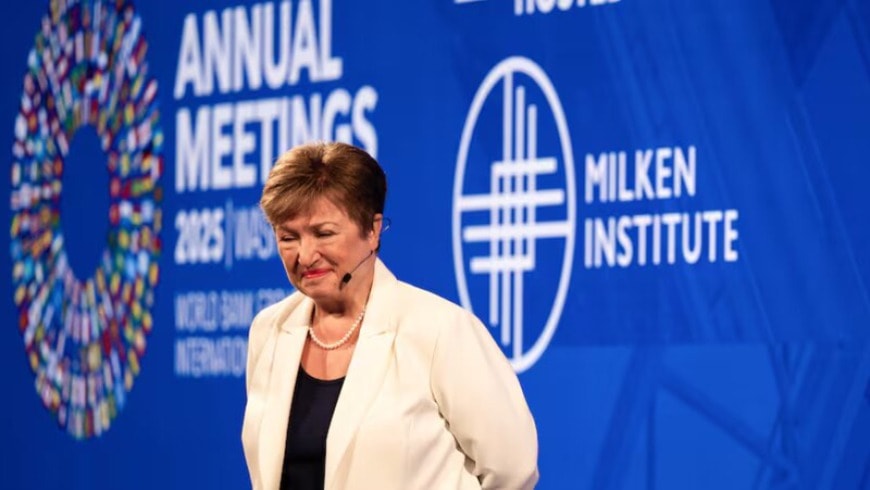 مديرة صندوق النقد الدولي كريستالينا جورجيفا تلقي خطابها قبل الاجتماعات السنوية في واشنطن