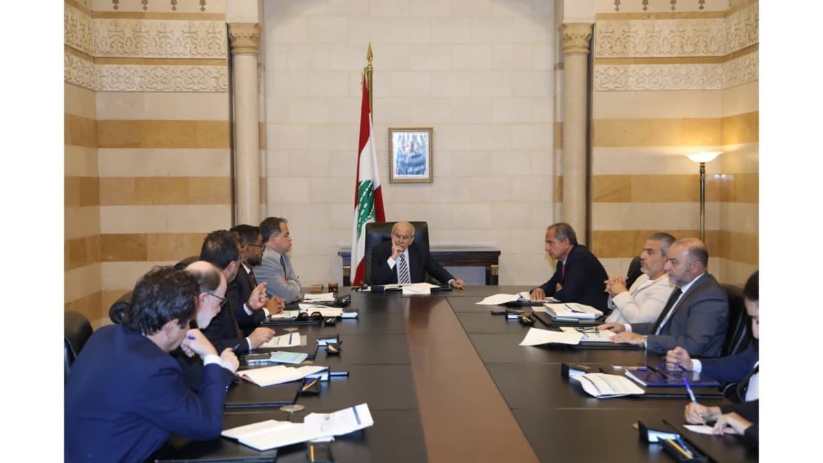 الحكومة تبحث تحويل كهرباء لبنان إلى شركة