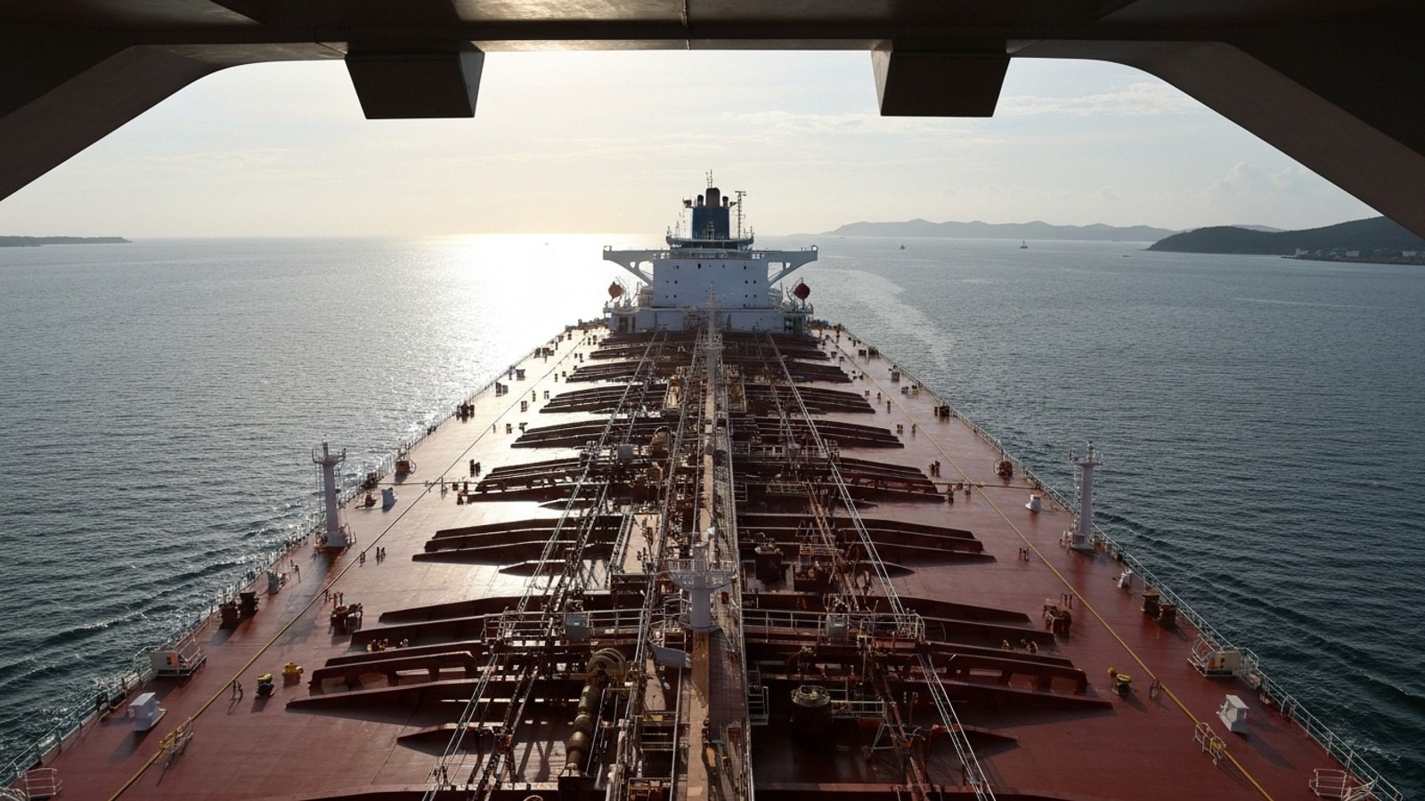 Global Oil Dynamics and Tech Slump Shape Asian Market Movements