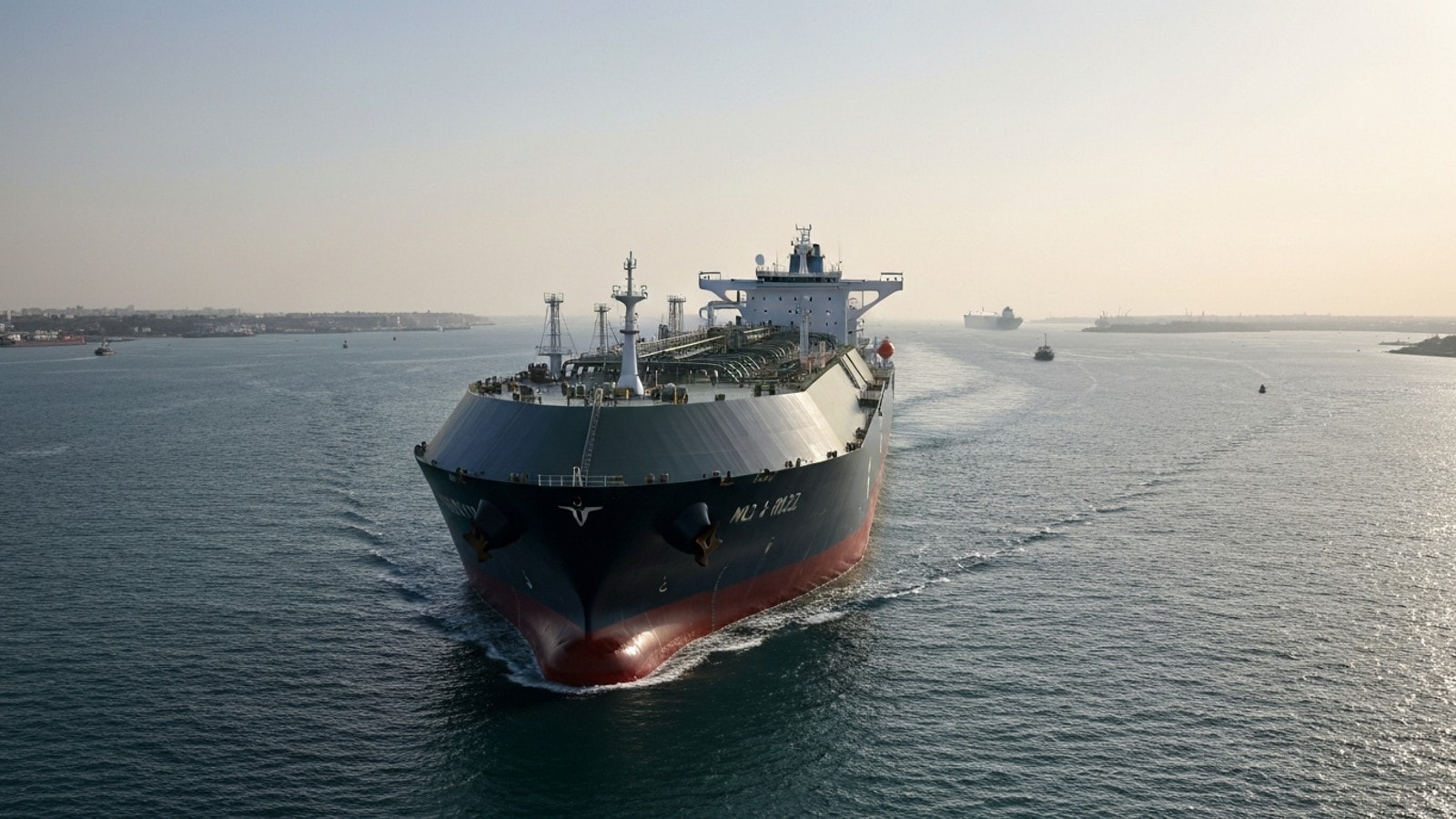 Hopes Rise for Hormuz Reopening as Tanker Moves Amid US-Iran Deal