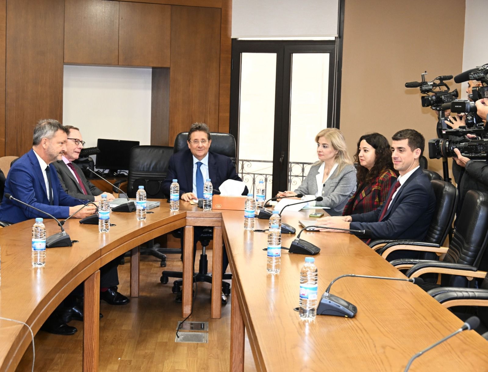 رئيس لجنة المال والموازنة النائب ابراهيم كنعان في مجلس النواب مع الموفد الرئاسي الفرنسي Jaques de Lajugie